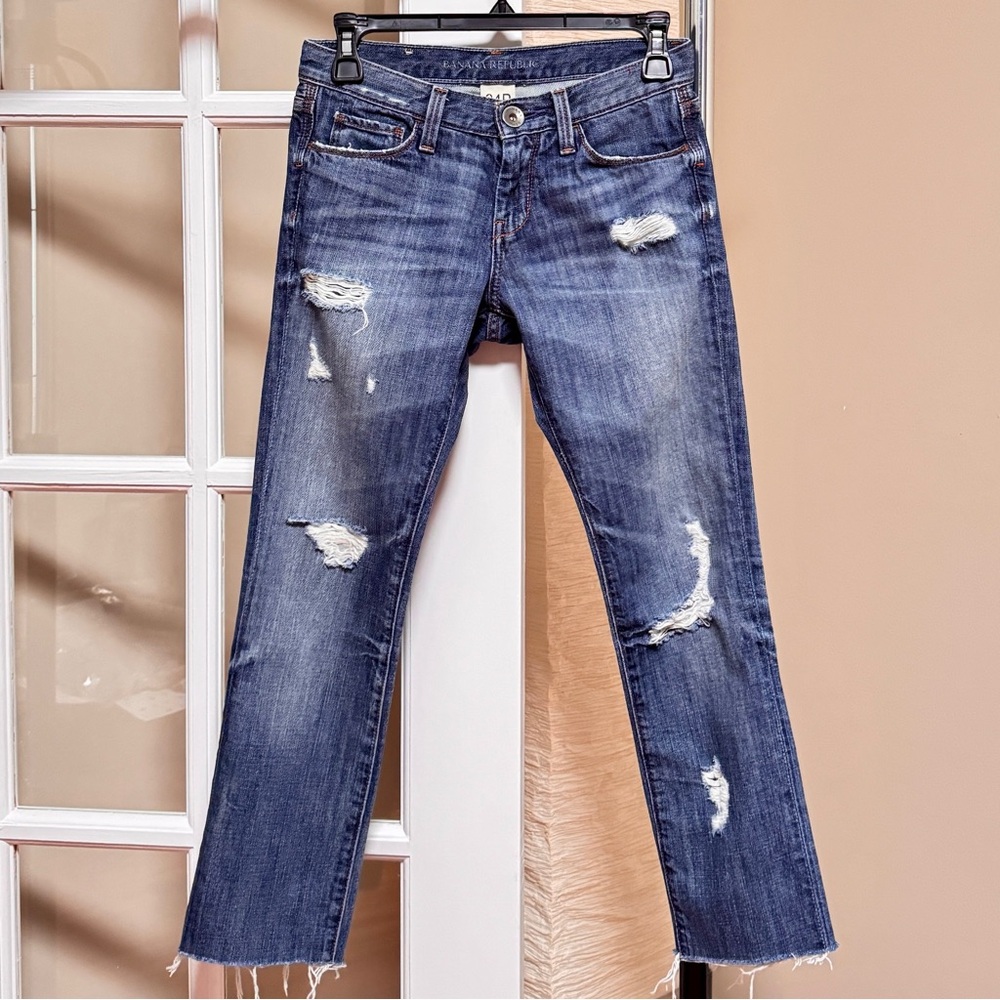 Banana Republic Petite Women's Distressed Cropped Jeans - Blue